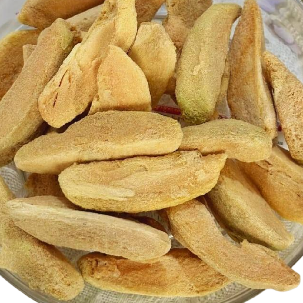 Close-up texture of freeze-dried chikoo chips showing purity, crispness, and natural color by Patil Foods